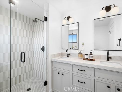 2501  Via Marina  , Newport Beach, CA