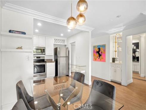 300  Cagney  206 , Newport Beach, CA