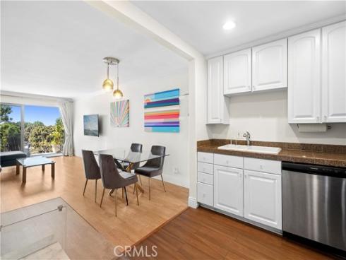 300  Cagney  206 , Newport Beach, CA