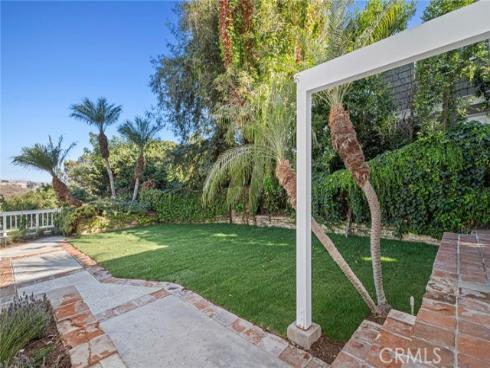 608 Saint James Place, Newport Beach, CA
