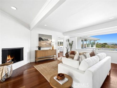 608 Saint James Place, Newport Beach, CA