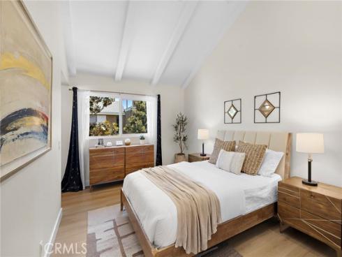 36  Starfish   Court, Newport Beach, CA