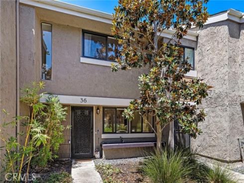 36  Starfish   Court, Newport Beach, CA