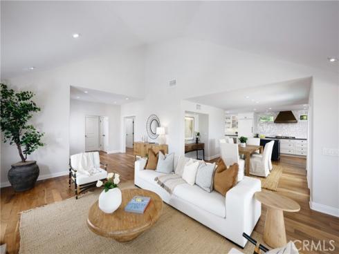 2101 Yacht Daphne , Newport Beach, CA
