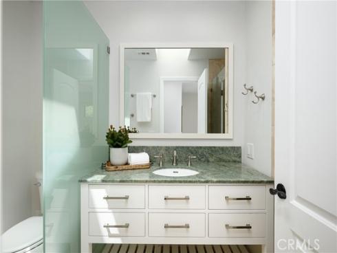 2101 Yacht Daphne , Newport Beach, CA