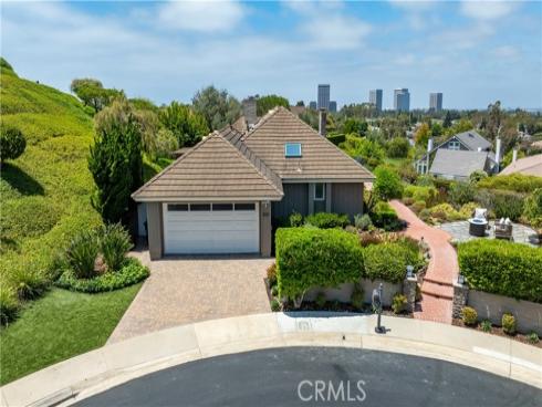 2101 Yacht Daphne , Newport Beach, CA