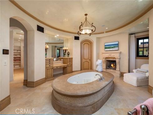 12  Skyridge  , Newport Coast, CA