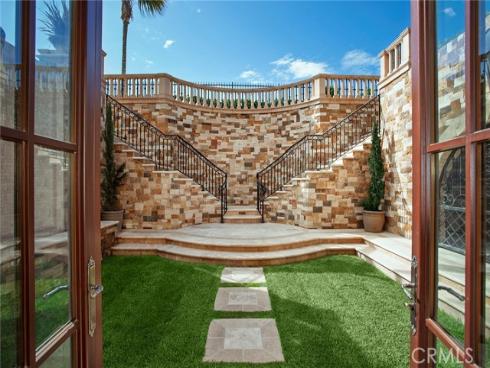 12  Skyridge  , Newport Coast, CA
