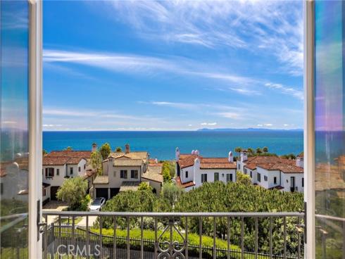 28  Surfspray Bluff  , Newport Coast, CA