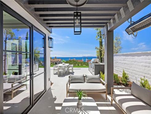 28  Surfspray Bluff  , Newport Coast, CA