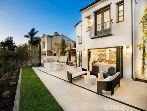 28  Surfspray Bluff  , Newport Coast, CA