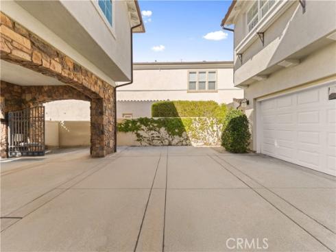 8 Rivage , Newport Coast, CA