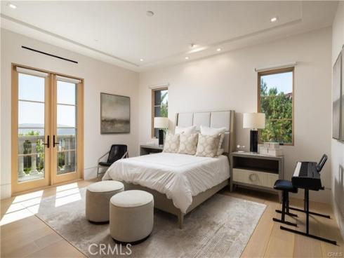 39 Tide Watch , Newport Coast, CA