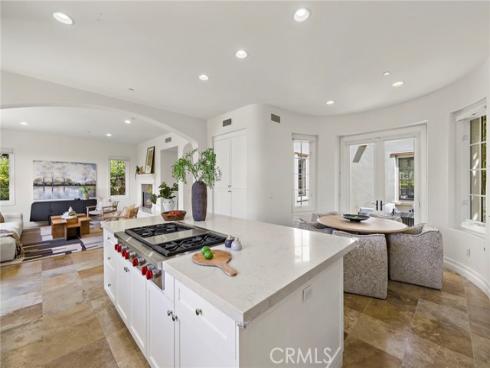 28 Sandy Cv , Newport Coast, CA