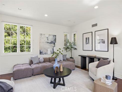 28 Sandy Cv , Newport Coast, CA