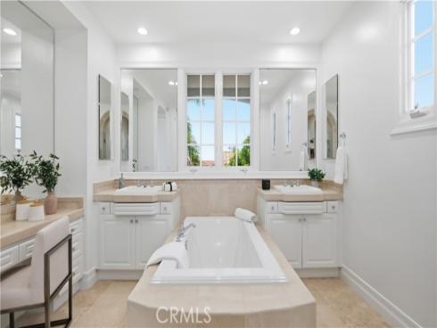 26 Sidney Bay Drive, Newport Coast, CA