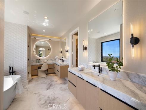 8 Baffin Bay , Newport Coast, CA