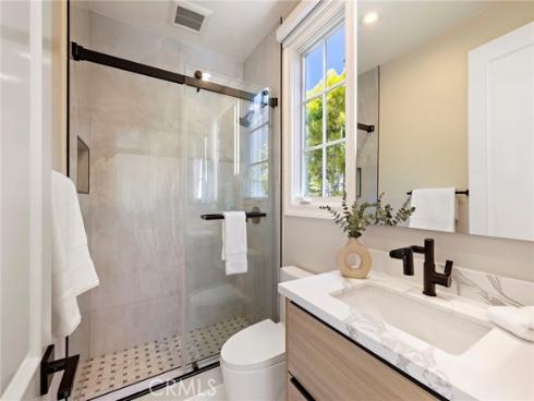 8 Baffin Bay , Newport Coast, CA
