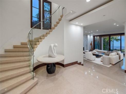 9 Sailcrest , Newport Coast, CA