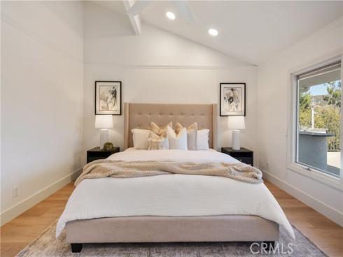 10181 Overhill Drive, North Tustin, CA