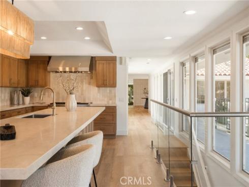 10181 Overhill Drive, North Tustin, CA