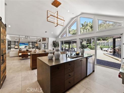10372  Crawford Canyon   Road, North Tustin, CA