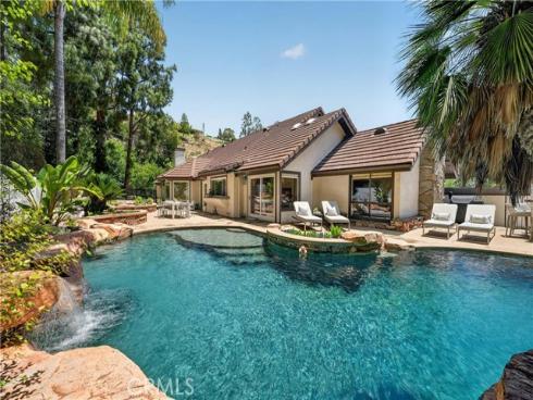 1812 Overview Circle, North Tustin, CA