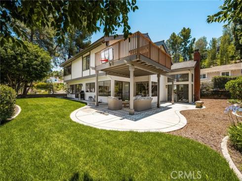 1281  Country Hills  , North Tustin, CA