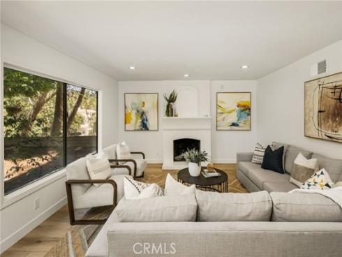 1281  Country Hills  , North Tustin, CA