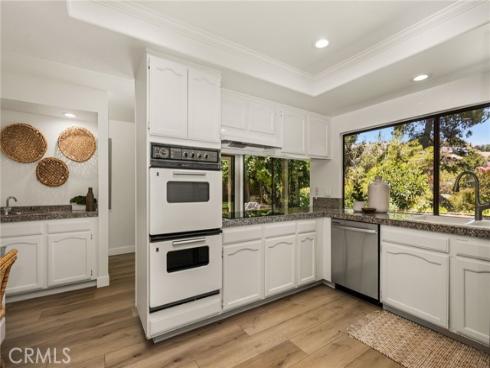 1281  Country Hills  , North Tustin, CA