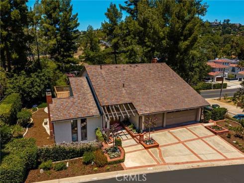 1281  Country Hills  , North Tustin, CA