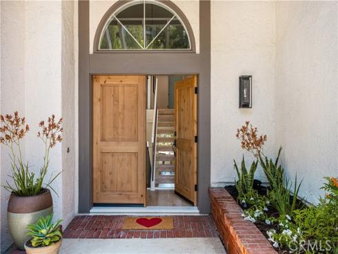 1281  Country Hills  , North Tustin, CA
