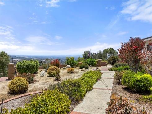 10311  Ladera Senda  , North Tustin, CA