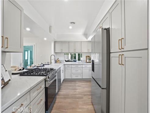 13032  Earlham  , North Tustin, CA