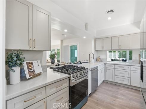 13032  Earlham  , North Tustin, CA