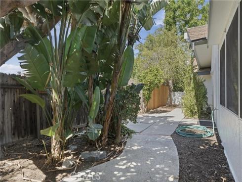 13032  Earlham  , North Tustin, CA