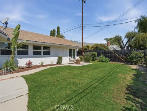 13032  Earlham  , North Tustin, CA