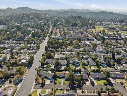 13032  Earlham  , North Tustin, CA