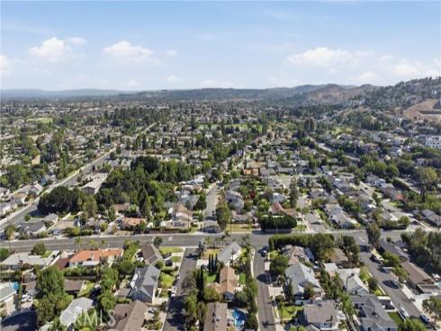 13032  Earlham  , North Tustin, CA