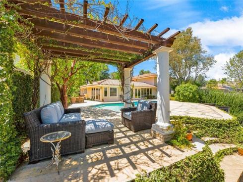 10432  Mira Vista   Drive, North Tustin, CA