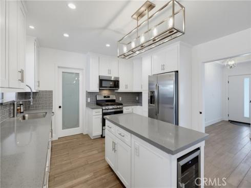 17372 Rainier Drive , North Tustin, CA