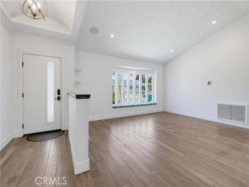 17372 Rainier Drive , North Tustin, CA