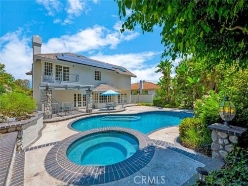 1052 Castlerock Lane, North Tustin, CA