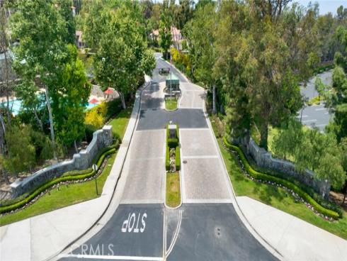 1052 Castlerock Lane, North Tustin, CA