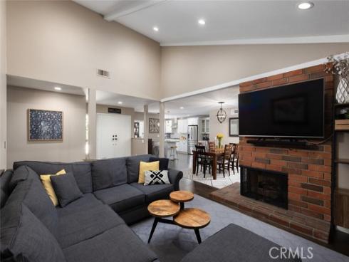 17794 E Santa Clara Avenue, North Tustin, CA