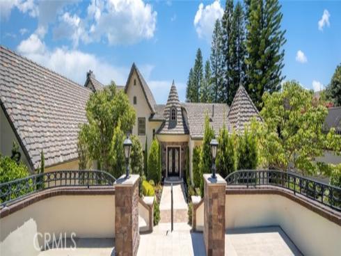 10082 Sunrise Ln , North Tustin, CA