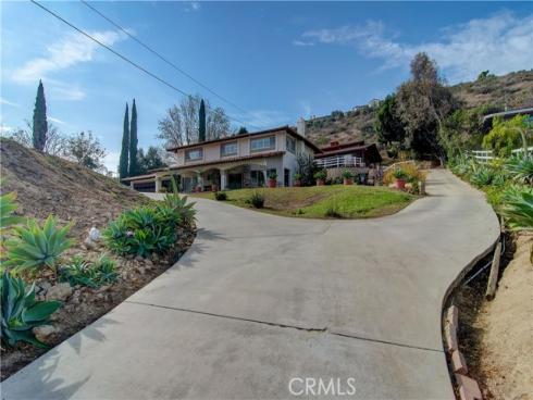 11445 Orange Park Boulevard, Orange, CA