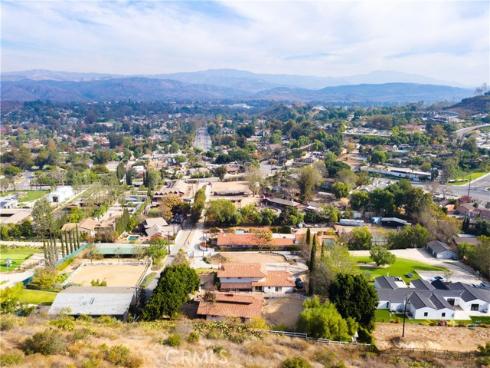 11445 Orange Park Boulevard, Orange, CA