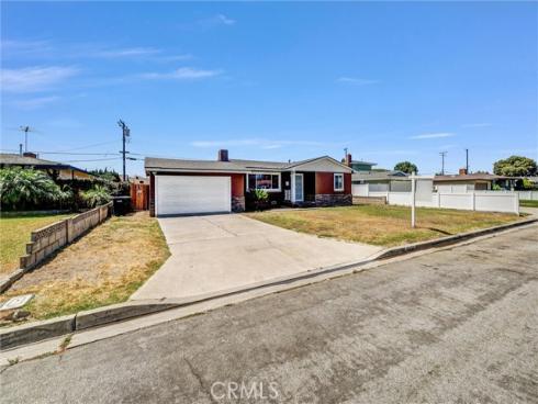 4512 W Sirius , Orange, CA