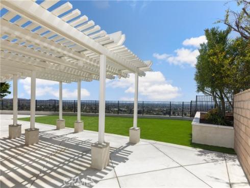 2282 N Rockridge Place, Orange, CA